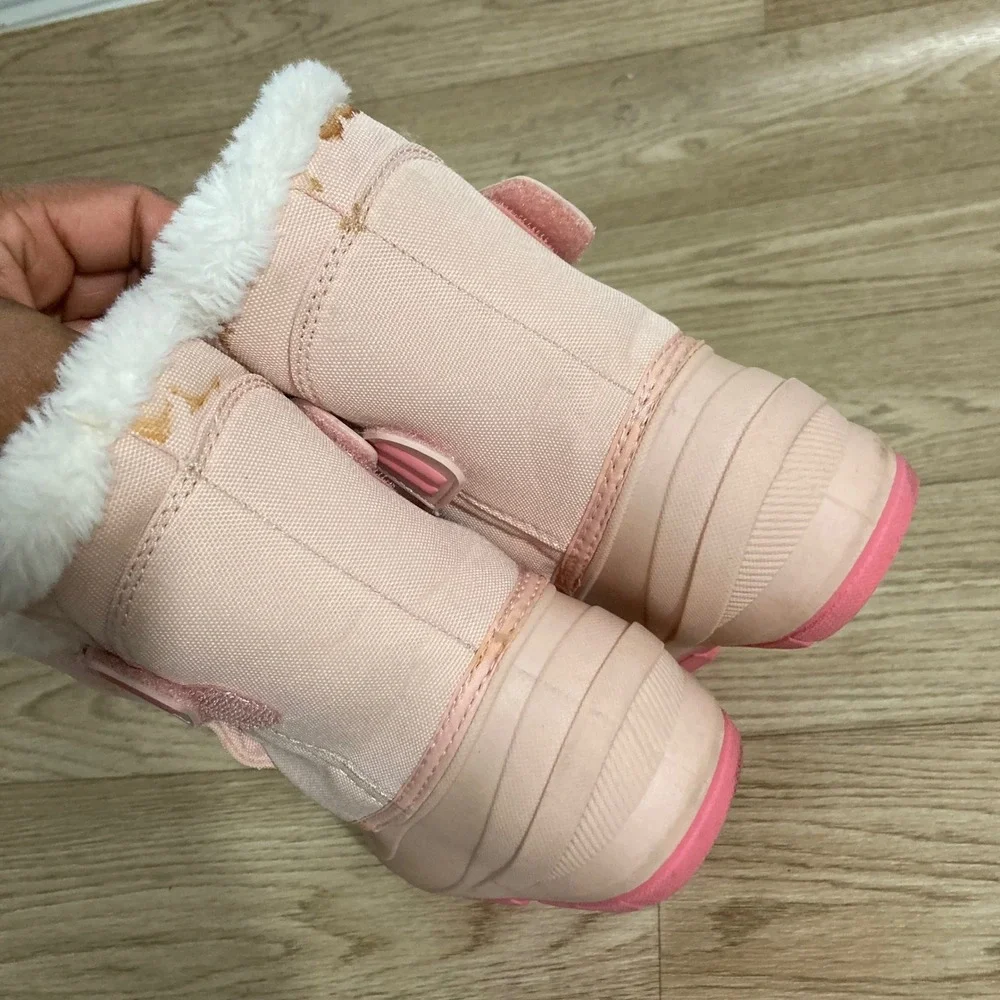 Target Rainbow Snow Boots Toddler Size‎ 12 Pink  Thermolite Stars